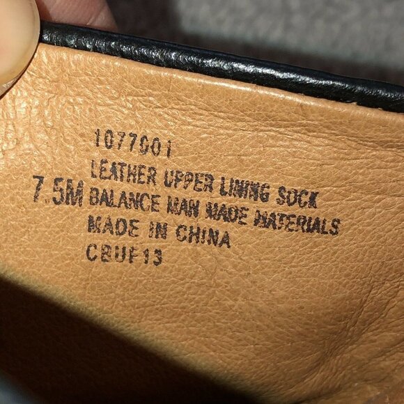 SOFFT Womens Black Pebbled Leather Mules Clogs Studded Buckle Detail - Picture 9 of 9